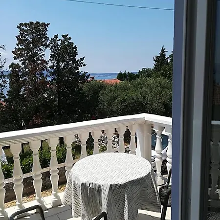 Apartment 15292a Novi Vinodolski