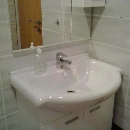 Apartment 15292a *